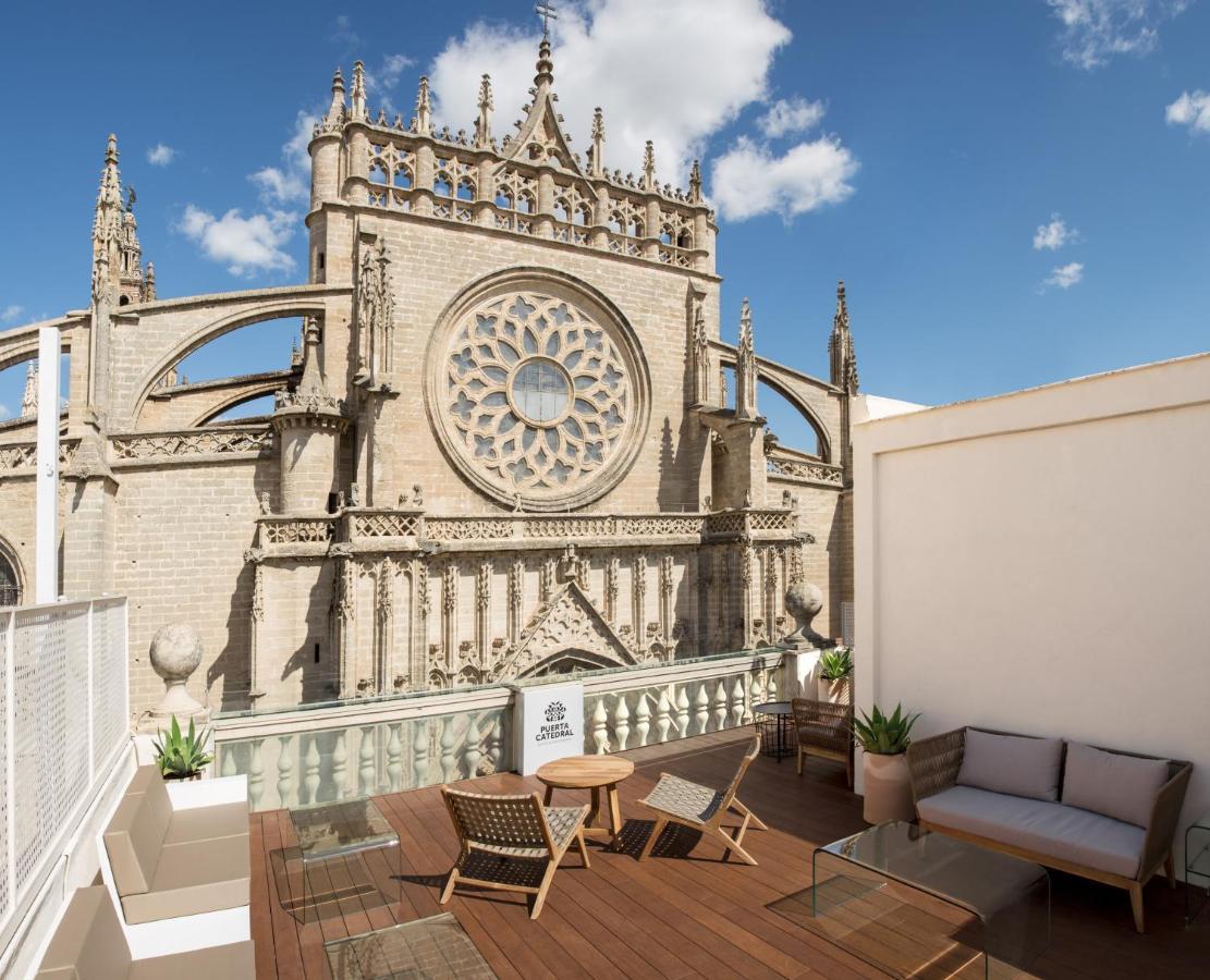 Puerta Catedral Suites Seville Exterior photo